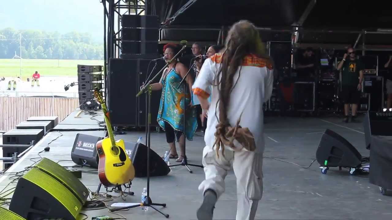 Uwe Banton & The Ocean 5 Band - Mental War @ Chiemsee Reggae Summer 2013 [8/24/2013]