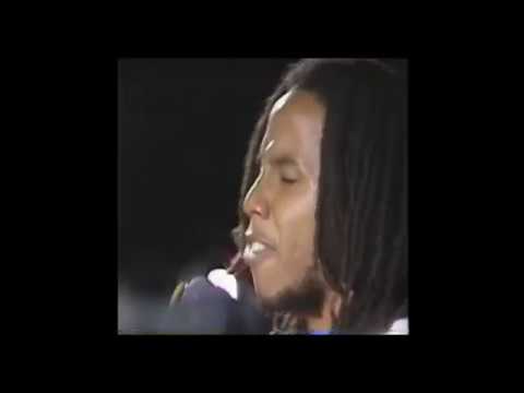 Ziggy Marley & The Melody Makers - Get Up Stand Up (Live In Jamaica)