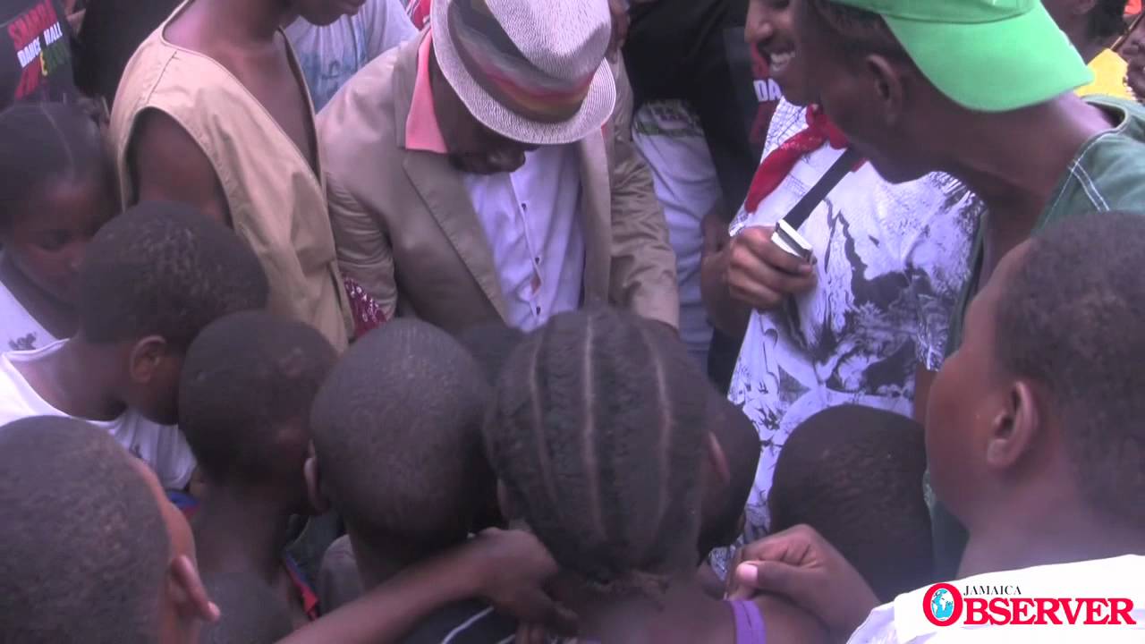 Shabba Ranks Arrives For Sumfest in Jamaica [7/16/2012]