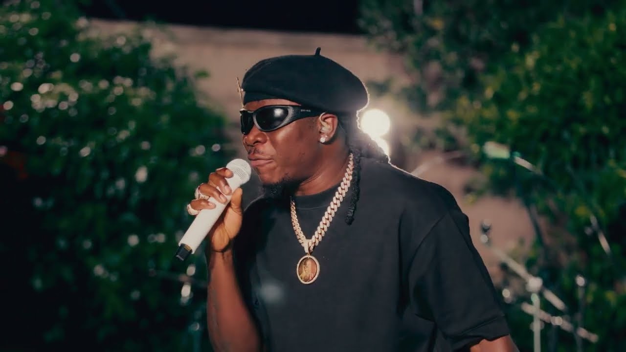 Stonebwoy - Send Dem A Prayer (Live Performance)