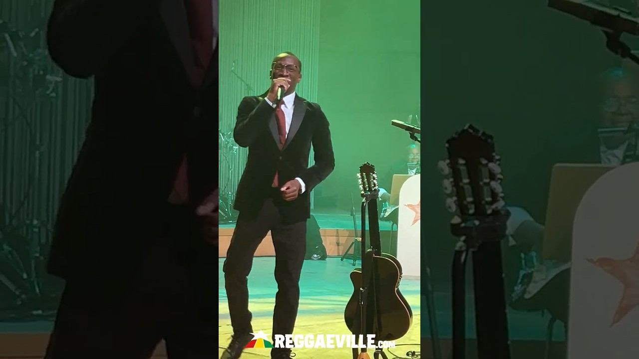 Christopher Ellis - I'm Still In Love With You @ Rocksteady Christmas In Cologne, Germany