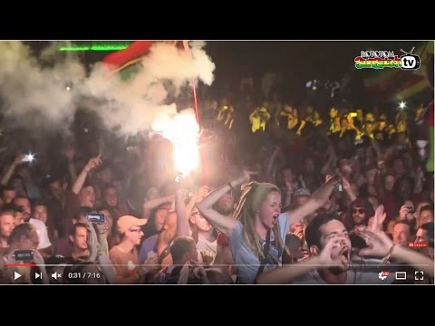 Yaniss Odua & Artikal Band - Rouge Jaune Vert @ Rototom Sunsplash 2016 [8/20/2016]