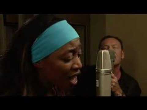 Ali Campbell & Beverley Knight- Running Free [3/11/2008]