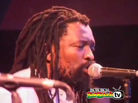 Lucky Dube @ Rototom Sunsplash 2005 (Full Show) [7/9/2005]