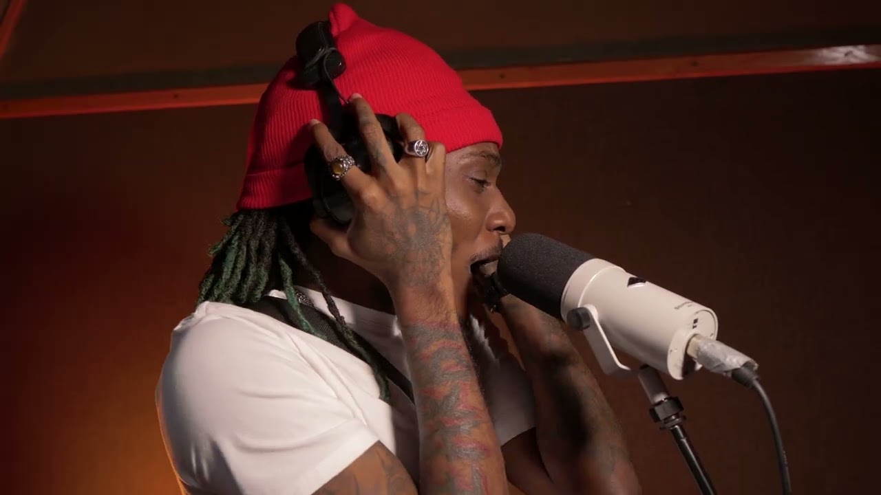 Maestro Don - Dub Inna We Hand (Derrick Sound Dubplate)