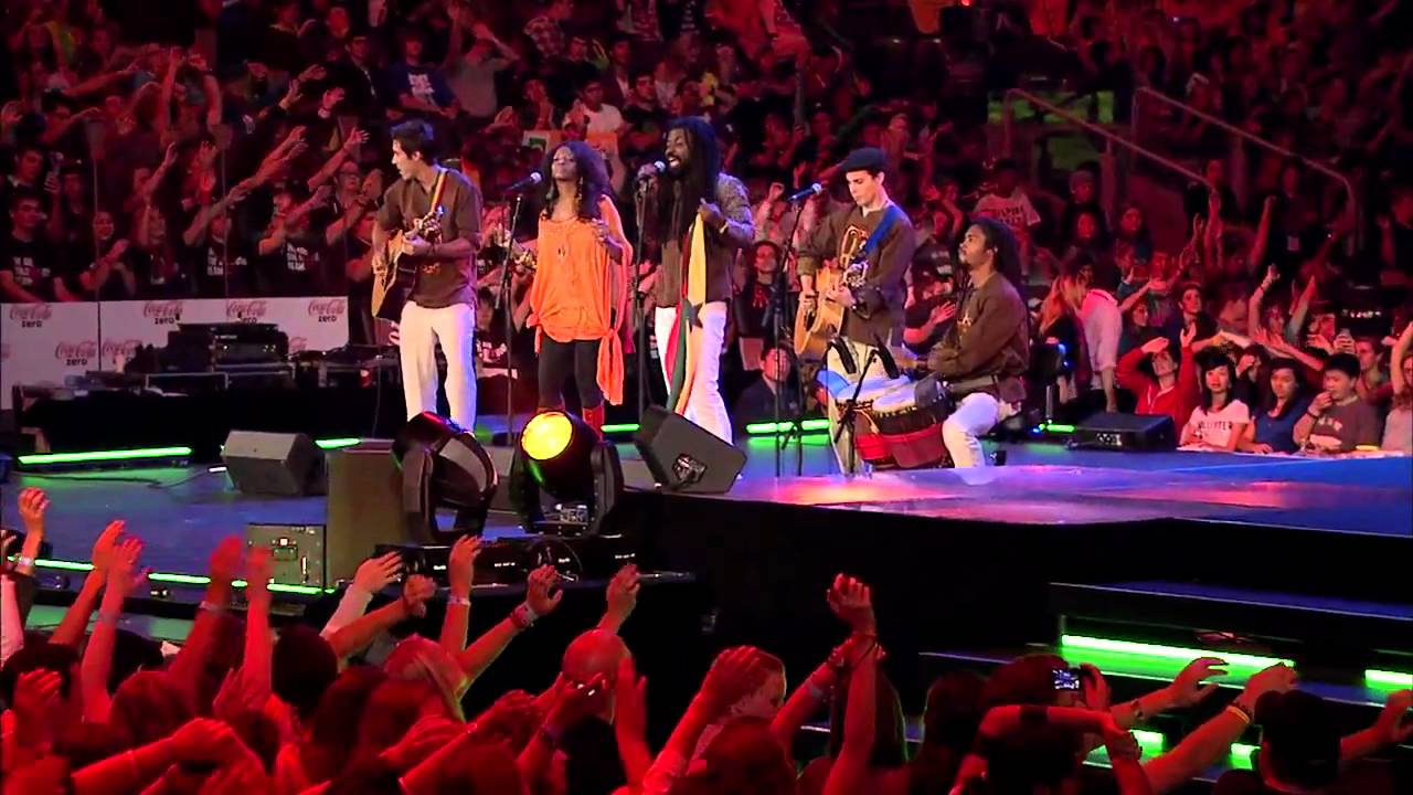 Rocky Dawuni at We Day Toronto [9/30/2010]