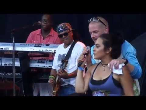 Collie Buddz - Blind To You @ Island Reggae Festival 2016 [7/7/2016]