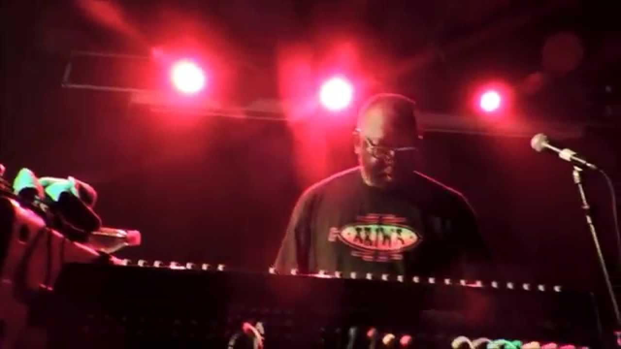 Mad Professor @ Radio Club in Asuncion, Paraguay [11/6/2014]