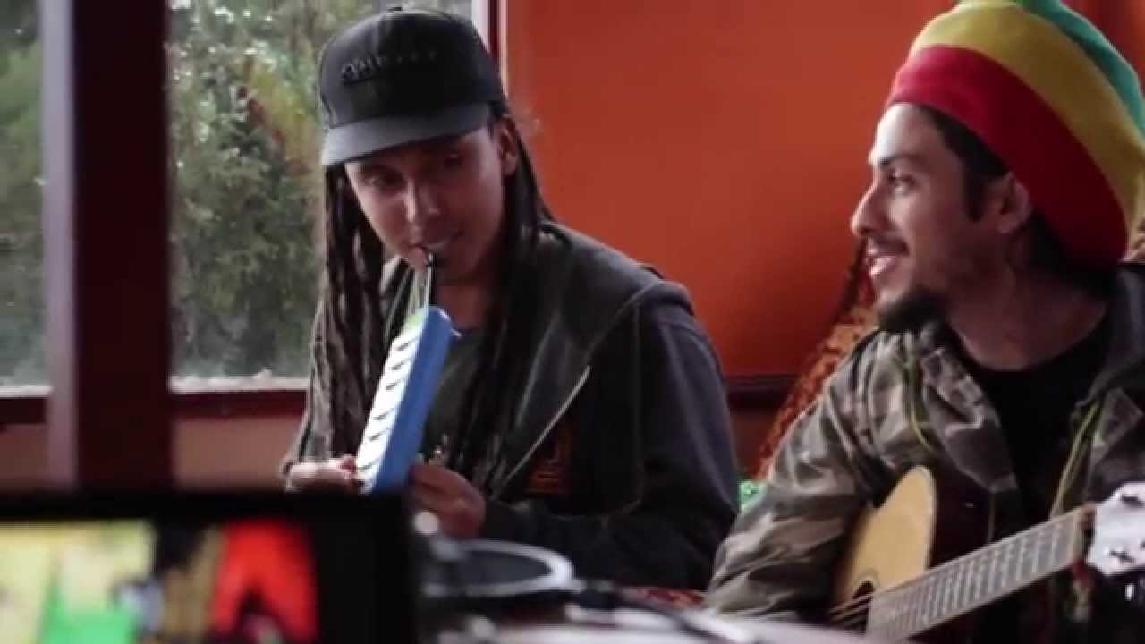 Talawa - El Amor De Jah (Acoustic) [11/6/2015]