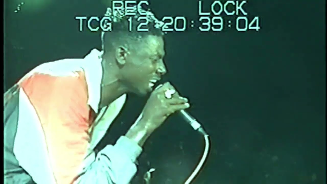 Buju Banton meets Wayne Wonder @ Ghetto Splash 1993 [1993]