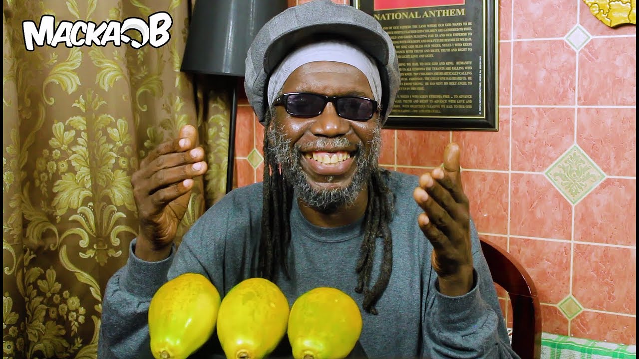 Macka B's Wha Me Eat Wednesdays - Papaya aka Pawpaw [8/23/2017]
