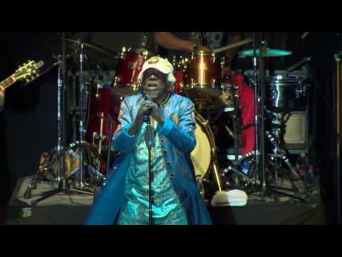 Alpha Blondy - Jerusalem in Sallent de Gállego, Spain @ Pirineos Sur Festival 2016 [7/23/2016]