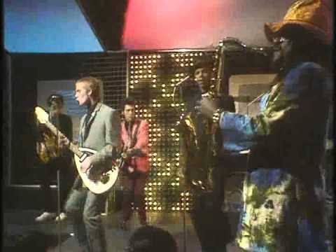 The Beat - Tears Of A Clown @ Top Of The Pops 1979 [1979]