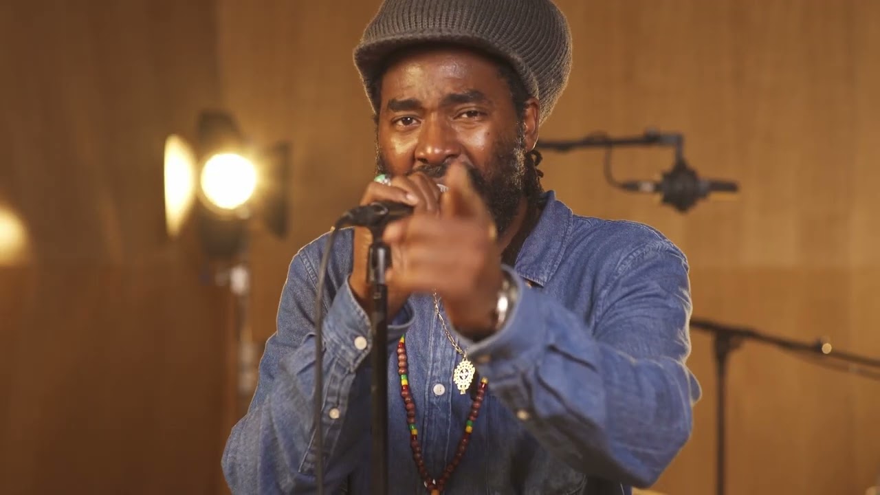 Omar Perry - Life (Live at Baco Studio) [4/7/2022]