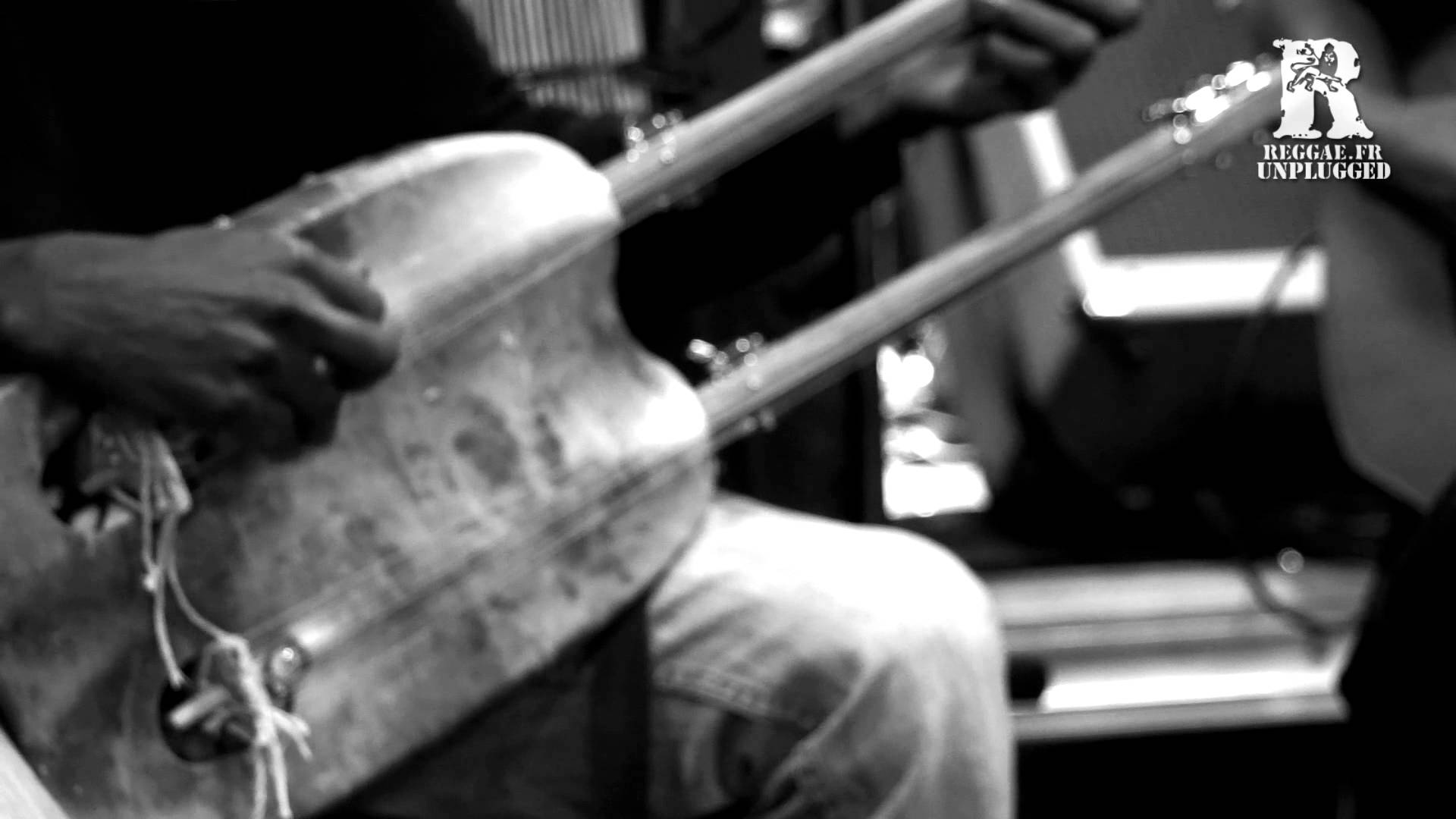 Tiken Jah Fakoly Unplugged @ Reggae.fr [5/26/2014]