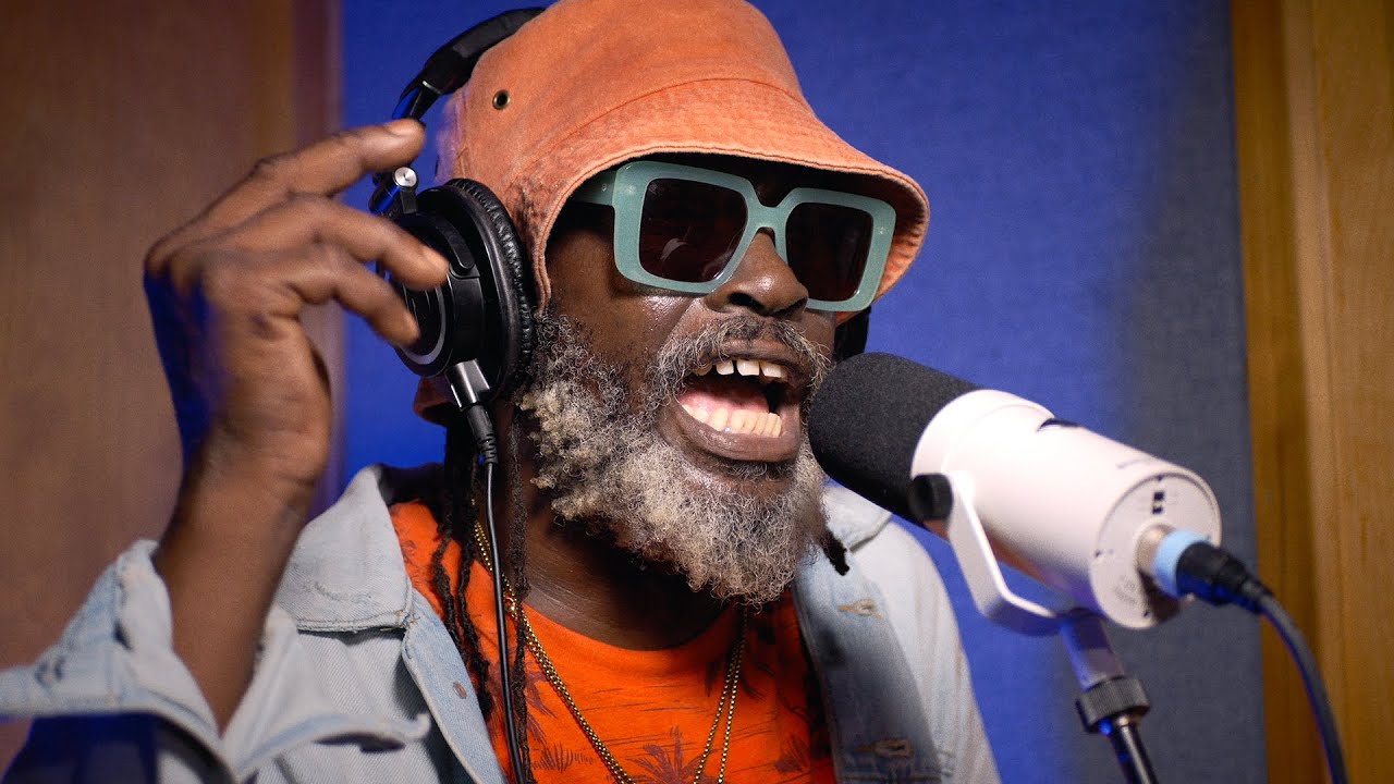 Spectacular - Born In The Ghetto (Little Lion Sound Dubplate)