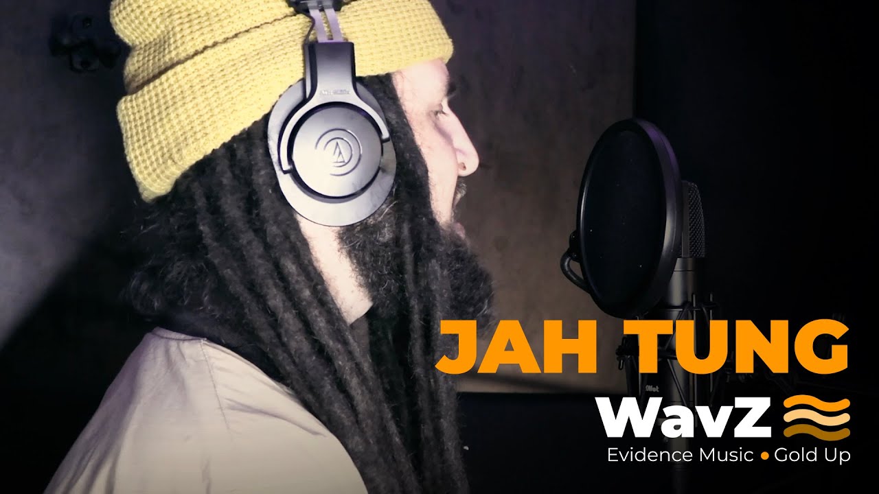 Jah Tung - Hold On @ WavZ Session [7/10/2023]