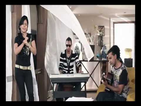 Apache Indian feat. Miss Pooja - Gabroo [1/6/2012]
