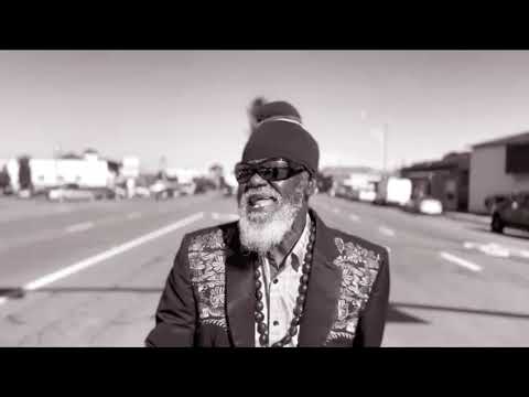 Kolumn - Love Everybody