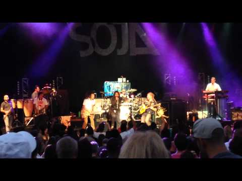 SOJA feat. Rocky Dawuni @ Greek Theater, Los Angeles, CA, USA [6/20/2014]