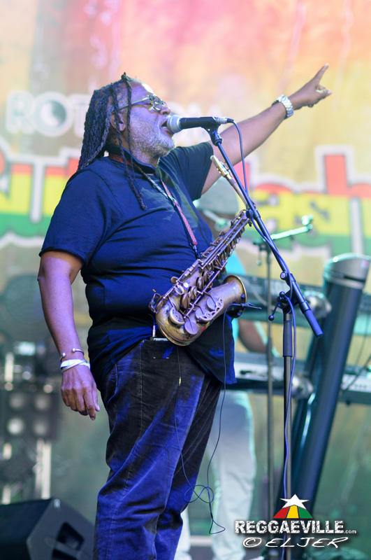 Alaine with Dean Fraser @ Rototom Sunsplash 2016