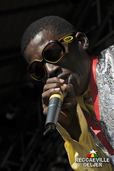 Algebra @ Reggae Jam 2012