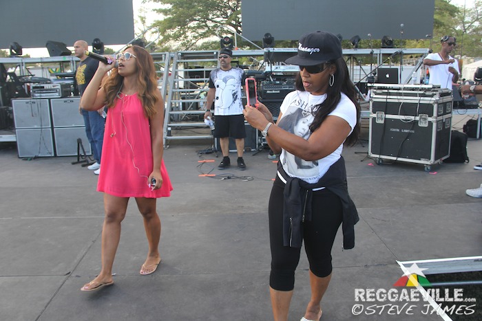 Ashanti @ Shaggy & Friends 2016