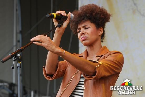 Ayo @ SummerJam 2011