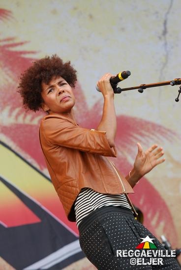 Ayo @ SummerJam 2011