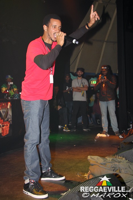 Round 2 @ 1-2-3 Badda Dan Clash 2014