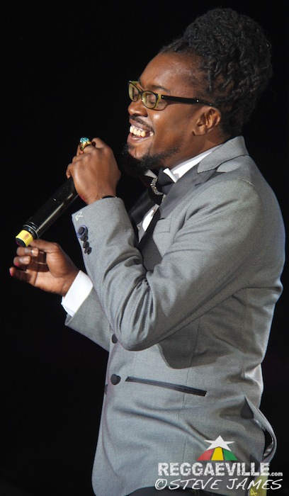 Beenie Man feat. Ashanti @ Shaggy & Friends 2016