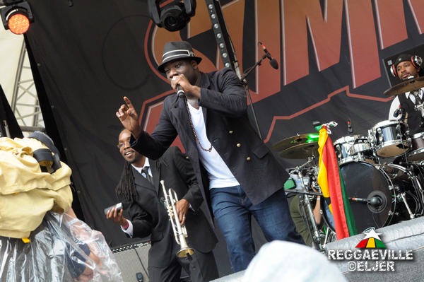 Blitz The Ambassador @ SummerJam 2012