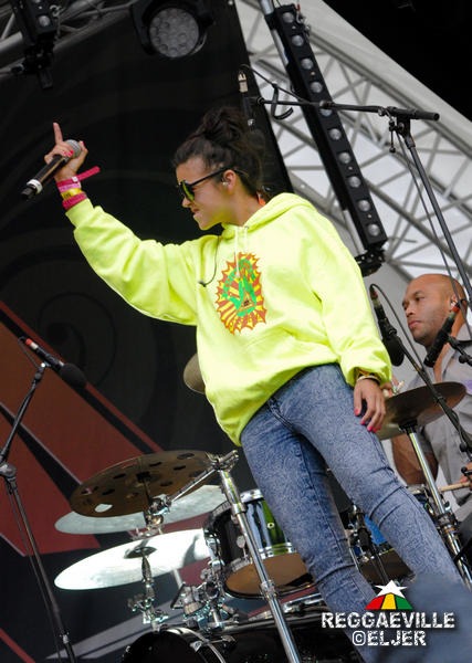 Bomba Estereo @ SummerJam 2012