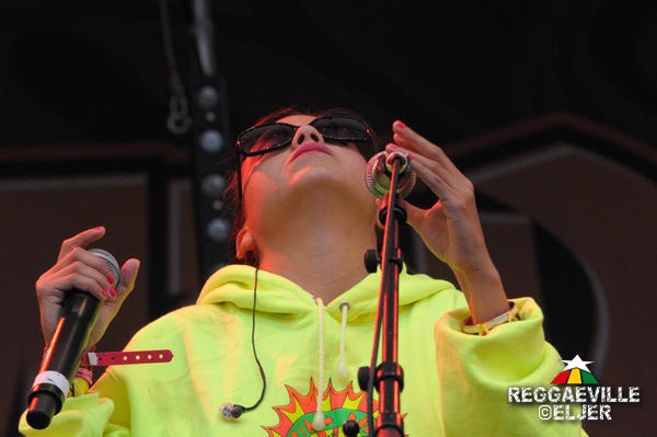 Bomba Estereo @ SummerJam 2012