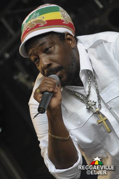 Carl Meeks @ Reggae Jam 2012