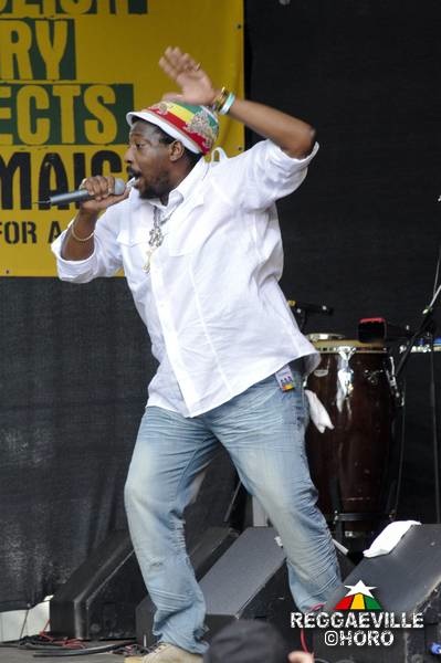 Carl Meeks @ Reggae Jam 2012