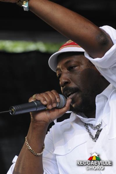 Carl Meeks @ Reggae Jam 2012