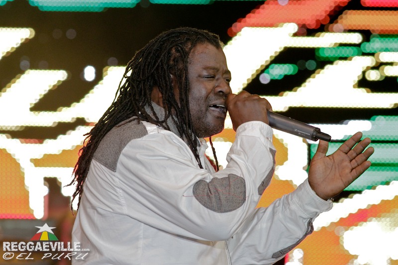 Courtney Melody @ Rebel Salute 2013