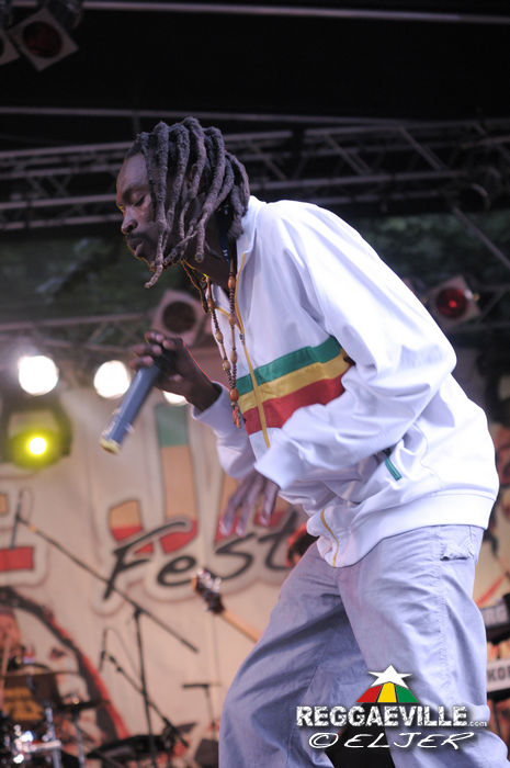 Crosby Bolani @ Reggae Jam 2015
