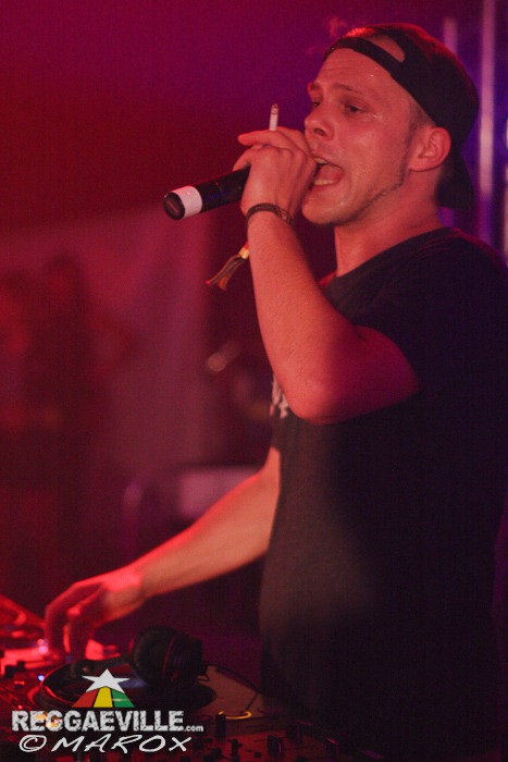 Soundsystem Tent @ Ruhr Reggae Summer 2014