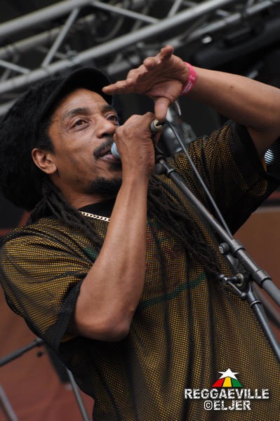 Dreadzone @ SummerJam 2012