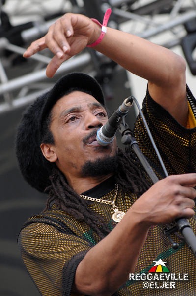 Dreadzone @ SummerJam 2012