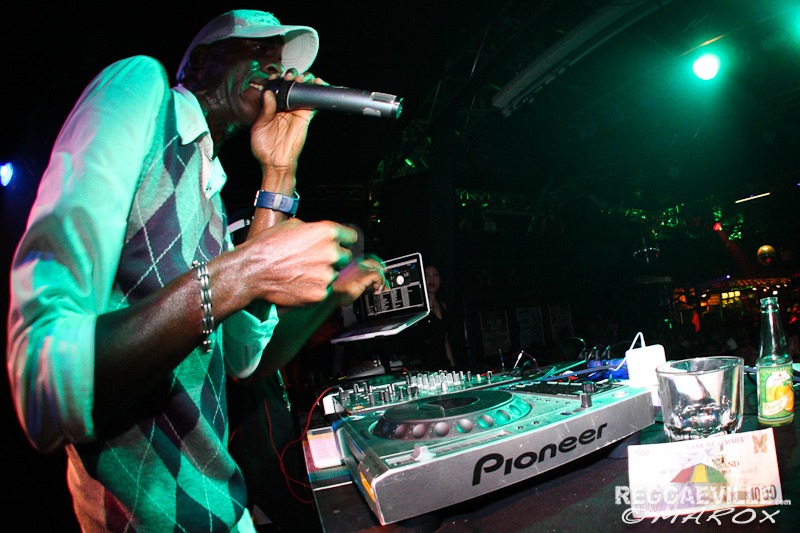 Dubs Full Hundred @ Backstage in Munich, Germany