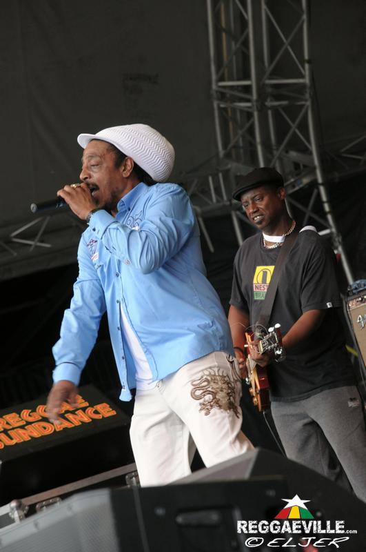 Earl Sixteen ft. The Suns Of Dub @ Reggae Sundance 2014