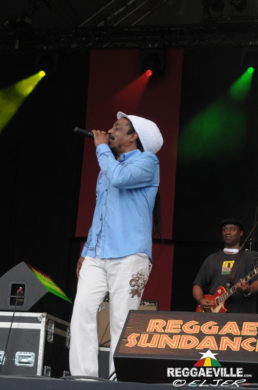 Earl Sixteen ft. The Suns Of Dub @ Reggae Sundance 2014