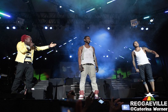 Elephant Man joins Usher & Chris Brown @ Reggae Sumfest