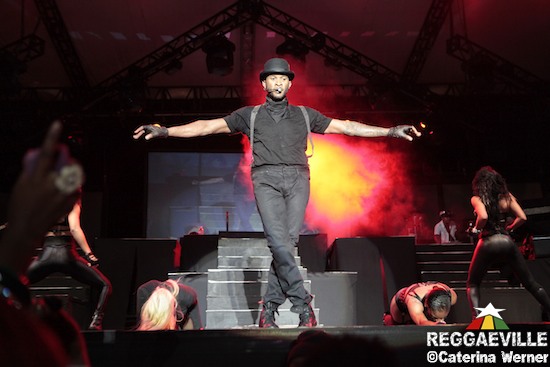 Elephant Man joins Usher & Chris Brown @ Reggae Sumfest