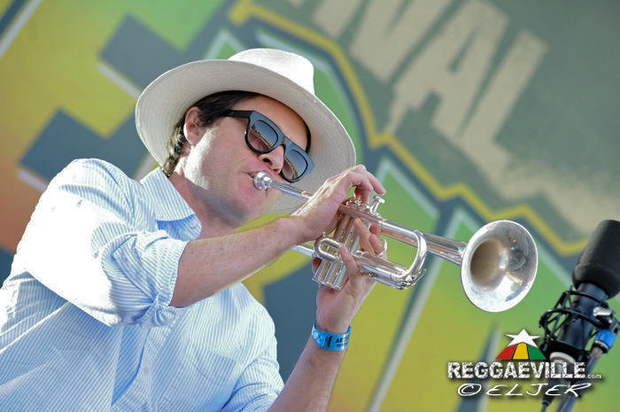 Fat Freddy's Drop @ SummerJam 2013