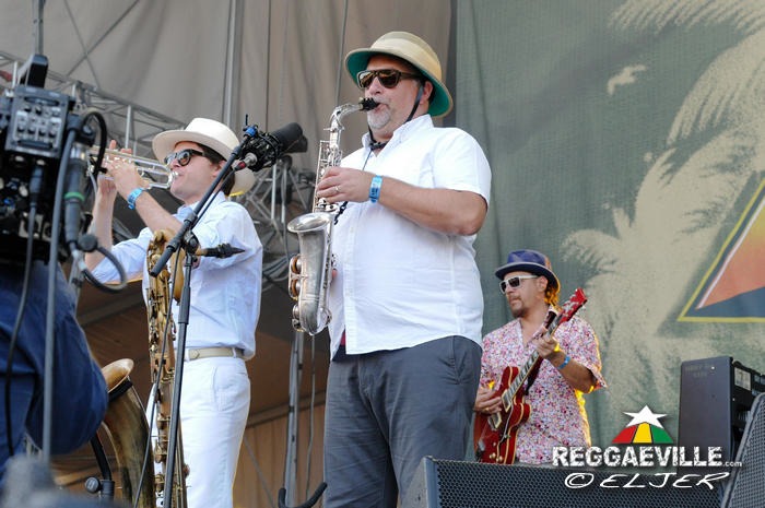 Fat Freddy's Drop @ SummerJam 2013