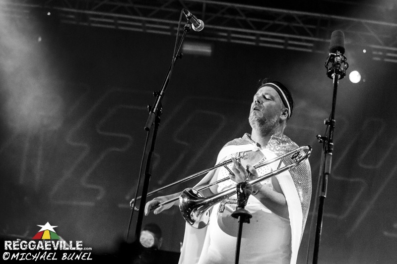 Fat Freddy's Drop @ Reggae Sun Ska 2016